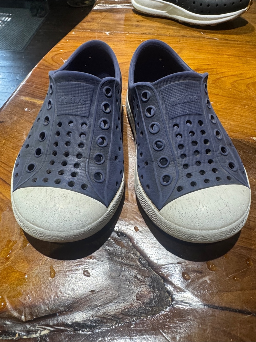 Classic Native Kids Slip-On Water Shoes in Navy with White Toe size C7